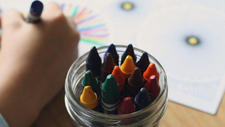 crayons-1445054_1920.jpg  
