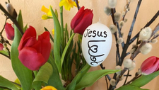 jesus-lebt_by_Monika_Erhard_pfarrbriefservice.jpg  