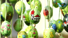 https___www.pfarrbriefservice.de_sites_default_files_atoms_image_easter-eggs-2138937_by_andreas160578_cc0-gemeinfrei_pixabay_pfarrbriefservice.jpeg  