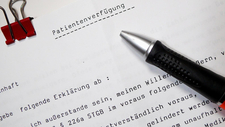 advance-directive-2103588_1920.jpg  