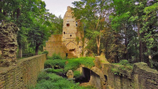 monastery-2711369_1280.jpg  