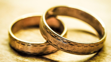 wedding-rings-949106_1920.jpg  