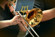 trumpet-g9b580efb3_1920.jpg  