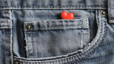 jeans-8170757_by_Kranich17_pixabay_pbs.jpg  