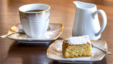 morning-dessert-1263376_1920.jpg  